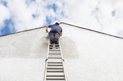 Peinture extérieure à Loupian — façades et ravalement